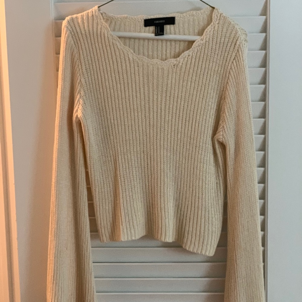 Forever 21  Cropped Sweater